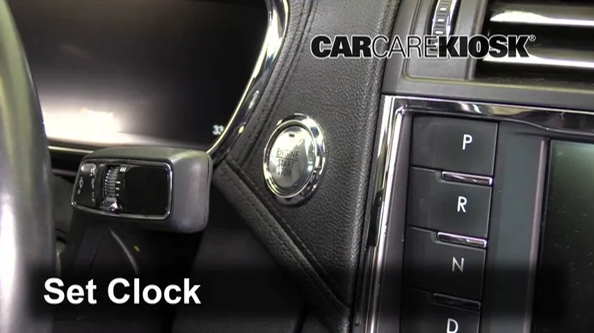 2017 Lincoln Continental Select 3.7L V6 Reloj